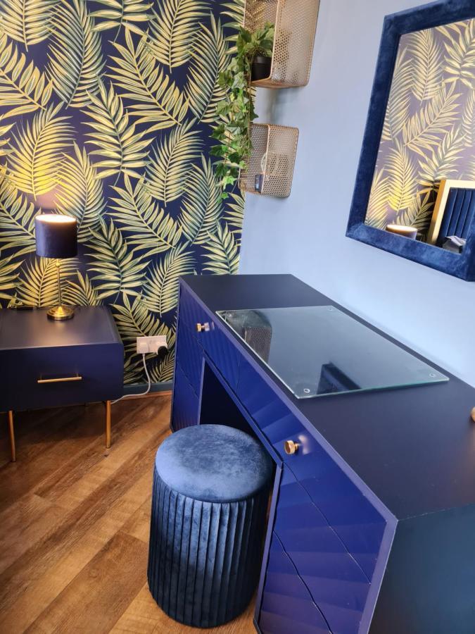 Stunning 2 Bed House Near Coastal Path/Lake/Beach ラネリー エクステリア 写真