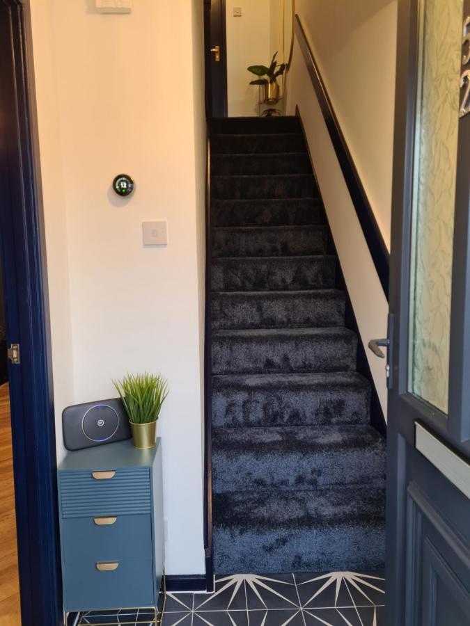 Stunning 2 Bed House Near Coastal Path/Lake/Beach ラネリー エクステリア 写真