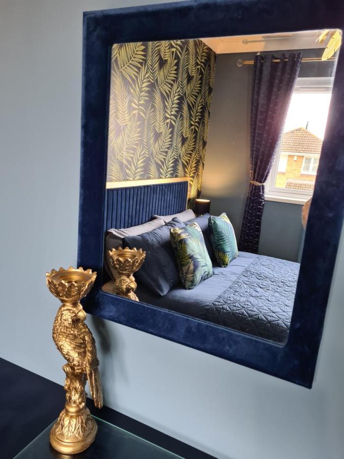 Stunning 2 Bed House Near Coastal Path/Lake/Beach ラネリー エクステリア 写真